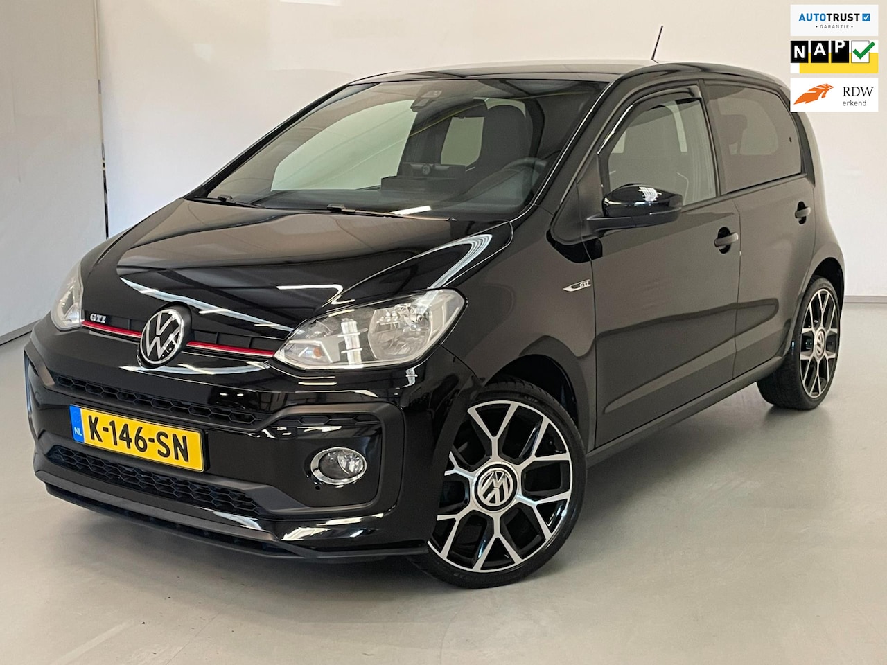 Volkswagen Up! - 1.0 TSI GTI / 130pk / 240nm / CarPlay / Leder - AutoWereld.nl