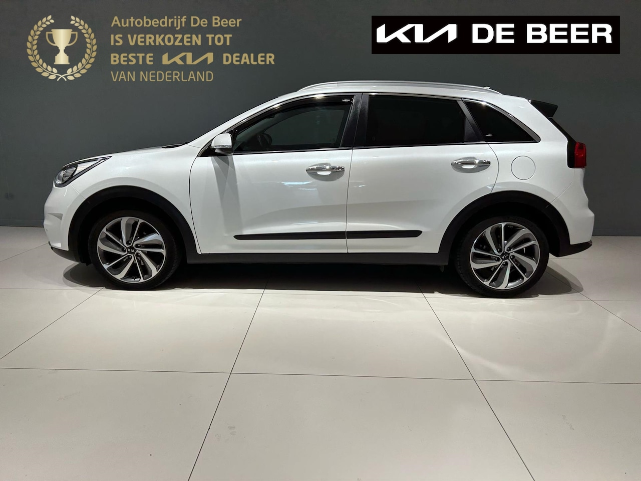 Kia Niro - 1.6 GDi Hybrid 141pk DCT6 Dynamicplusline 18inch JBL PDC - AutoWereld.nl