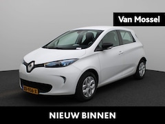 Renault Zoe - R90 Life 41 kWh | Navigatie | Climate Control | Parkeersensoren | Koopaccu |