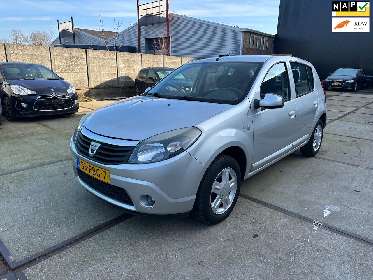 Dacia Sandero - 1.2 Blackline 1.2 Blackline - AutoWereld.nl