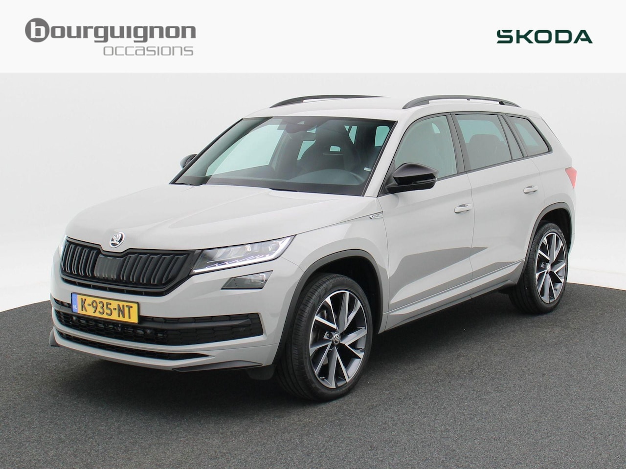 Skoda Kodiaq - 1.5 TSi Sportline Business | Adaptive Cruise | Carplay | Stoelverwarming | Achteruitrijcam - AutoWereld.nl