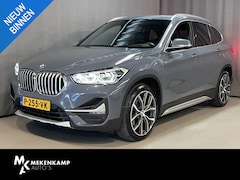 BMW X1 - xDrive25e High Executive X Line 18"/Head-up/Sportstoelen + memory/Stoel + stuurverwarming/