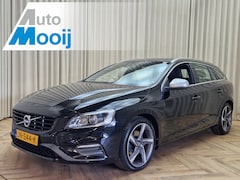 Volvo V60 - 1.5 T3 *R-Design* Leder / Stoelverwarming / Xenon / Cruise Control / Navigatie / ECC / 18'