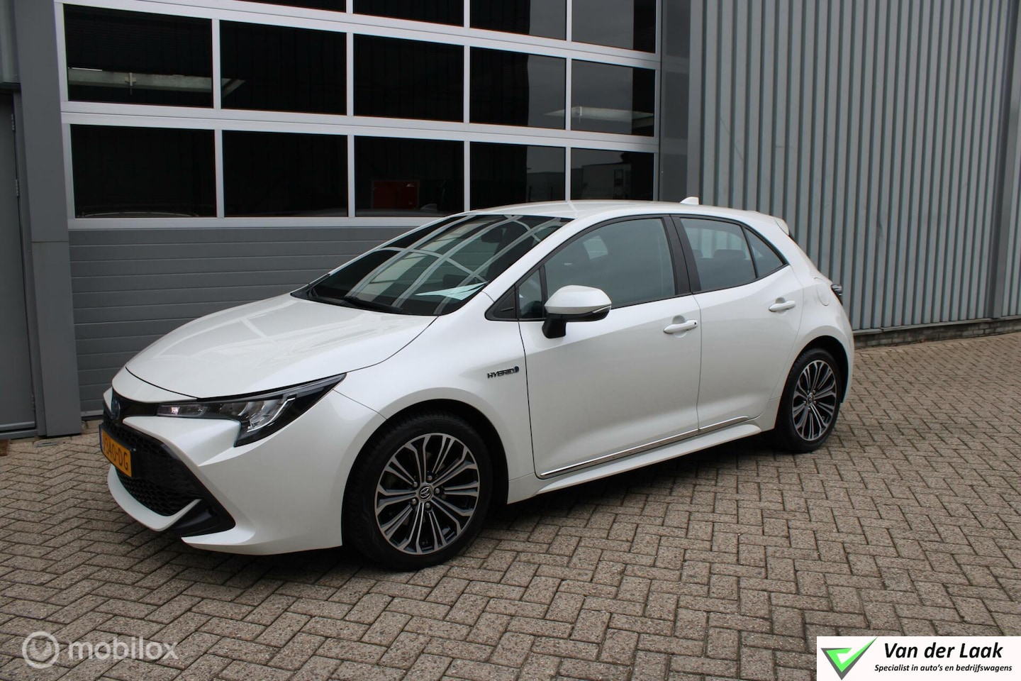 Toyota Corolla - 2.0 Hybrid Dynamic 1e Eigenaar NL Auto Boekjes - AutoWereld.nl