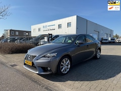 Lexus IS - 300h Business Line | NAP Navi Clima Hybrid |