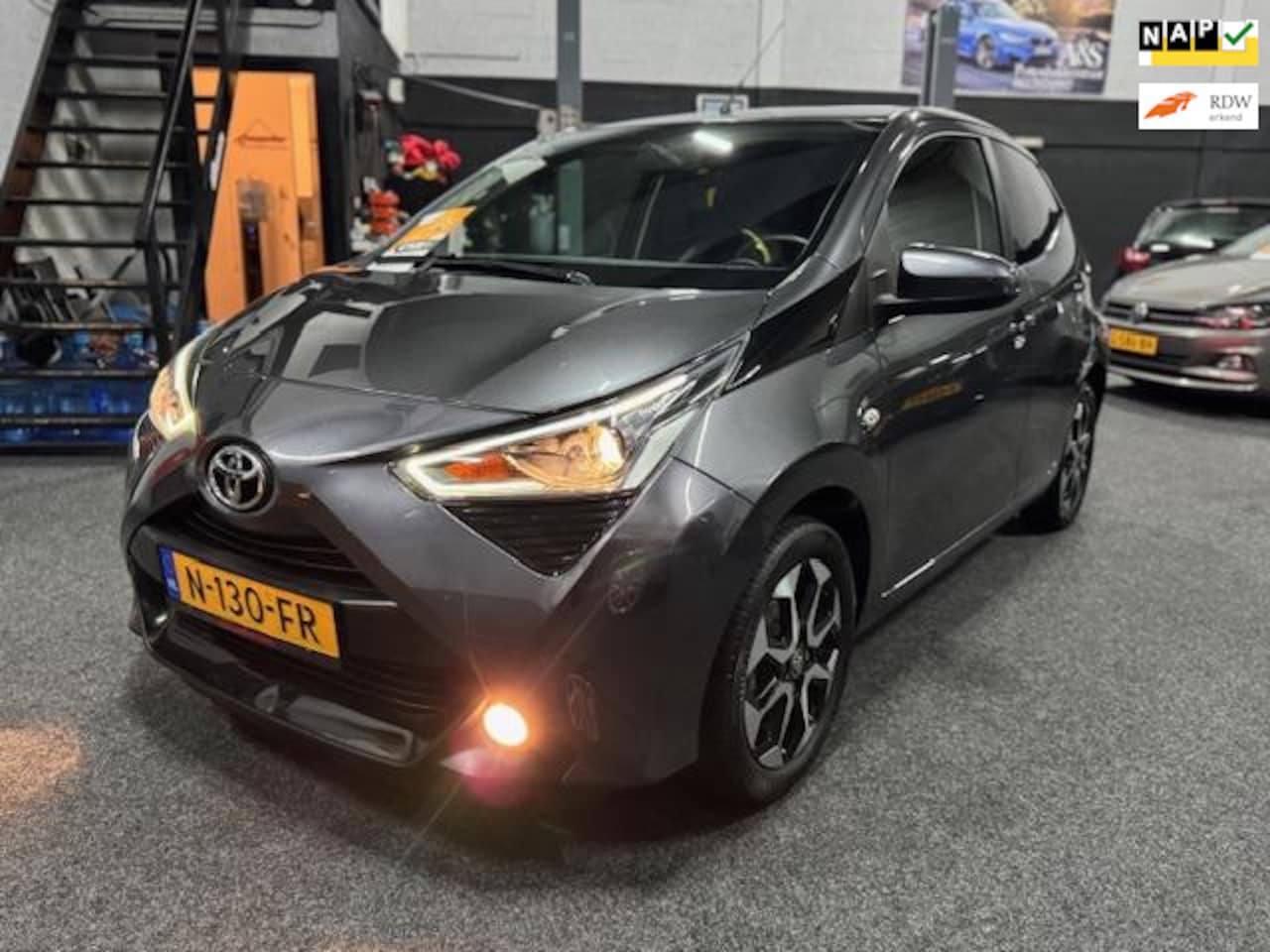 Toyota Aygo - 1.0 VVT-i x-joy 1.0 VVT-i x-joy - AutoWereld.nl