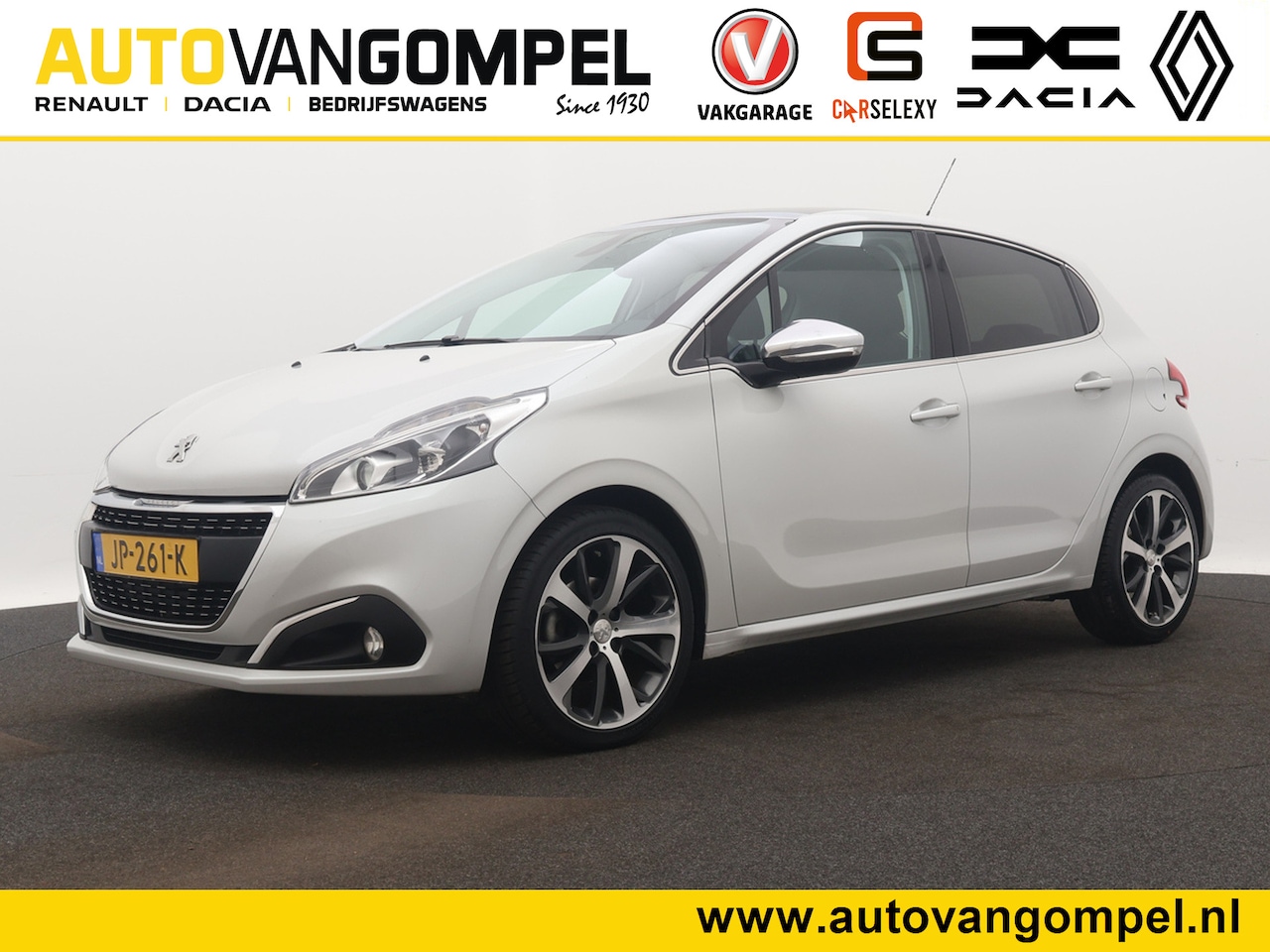 Peugeot 208 - 1.2 Allure 110PK / PANORAMADAK / NAVI / CLIMAT CONTROL - AutoWereld.nl