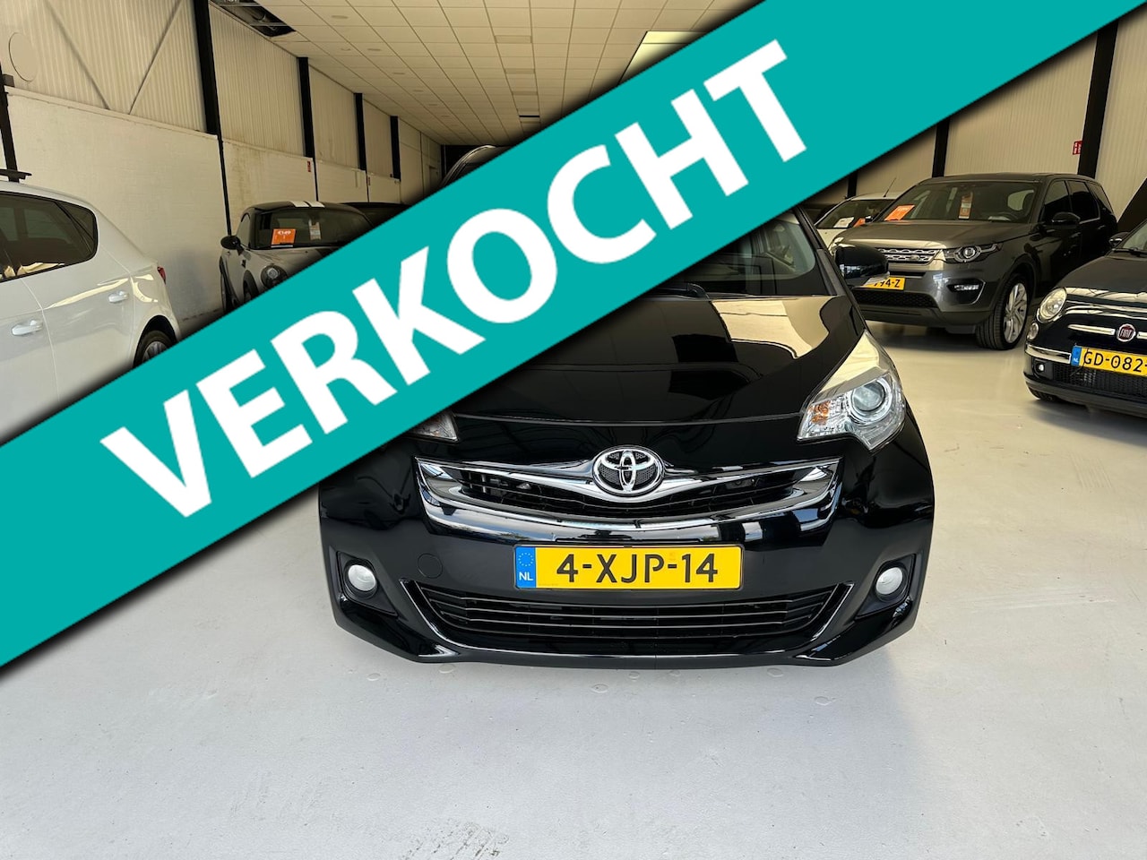 Toyota Verso S - 1.3 VVT-i Trend 81668 km NAP met Panoramadak - AutoWereld.nl