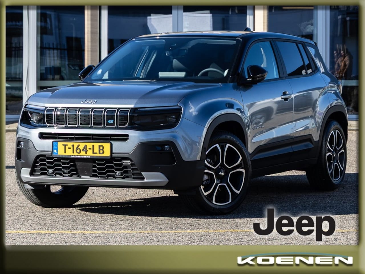 Jeep Avenger - Summit 54kWh ALL SEASON / WINTERPACK / TWO TONE / 18 - AutoWereld.nl