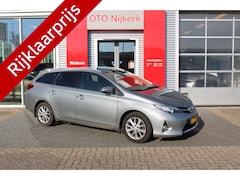 Toyota Auris Touring Sports - 1.6 Aspiration Limited