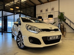 Kia Rio - 1.2 CVVT Plus Pack|Nieuwe Koppelingsset|Cruise control|Led|LM Velgen|Airco|Extra set winte