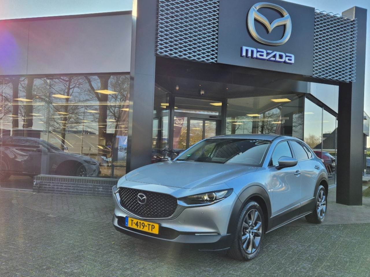 Mazda CX-30 - E-SKYACTIV-X 186 6AT M-HYBRID LUXURY / I-Active sense - AutoWereld.nl