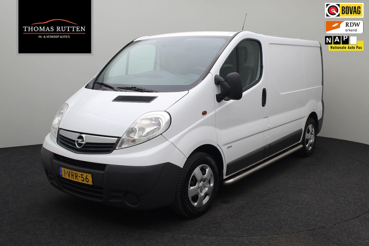 Opel Vivaro - 2.0 CDTI L1H1 2011 NAP | Navigatie | Airco | Cruise control | Trekhaak | Elektrische ramen - AutoWereld.nl