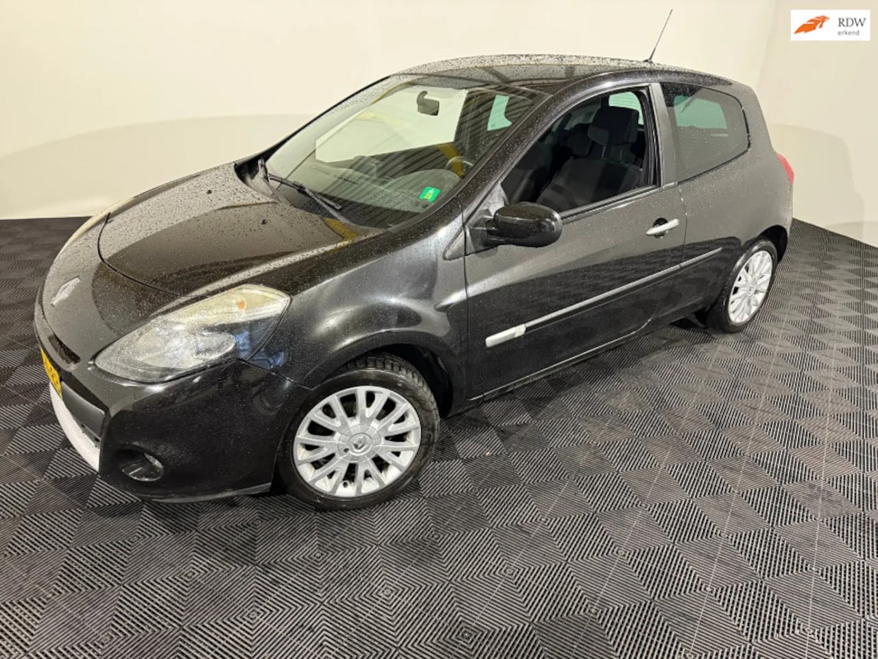 Renault Clio - 1.2 TCe Sélection Business Sport 1.2 TCe Sélection Business Sport - AutoWereld.nl