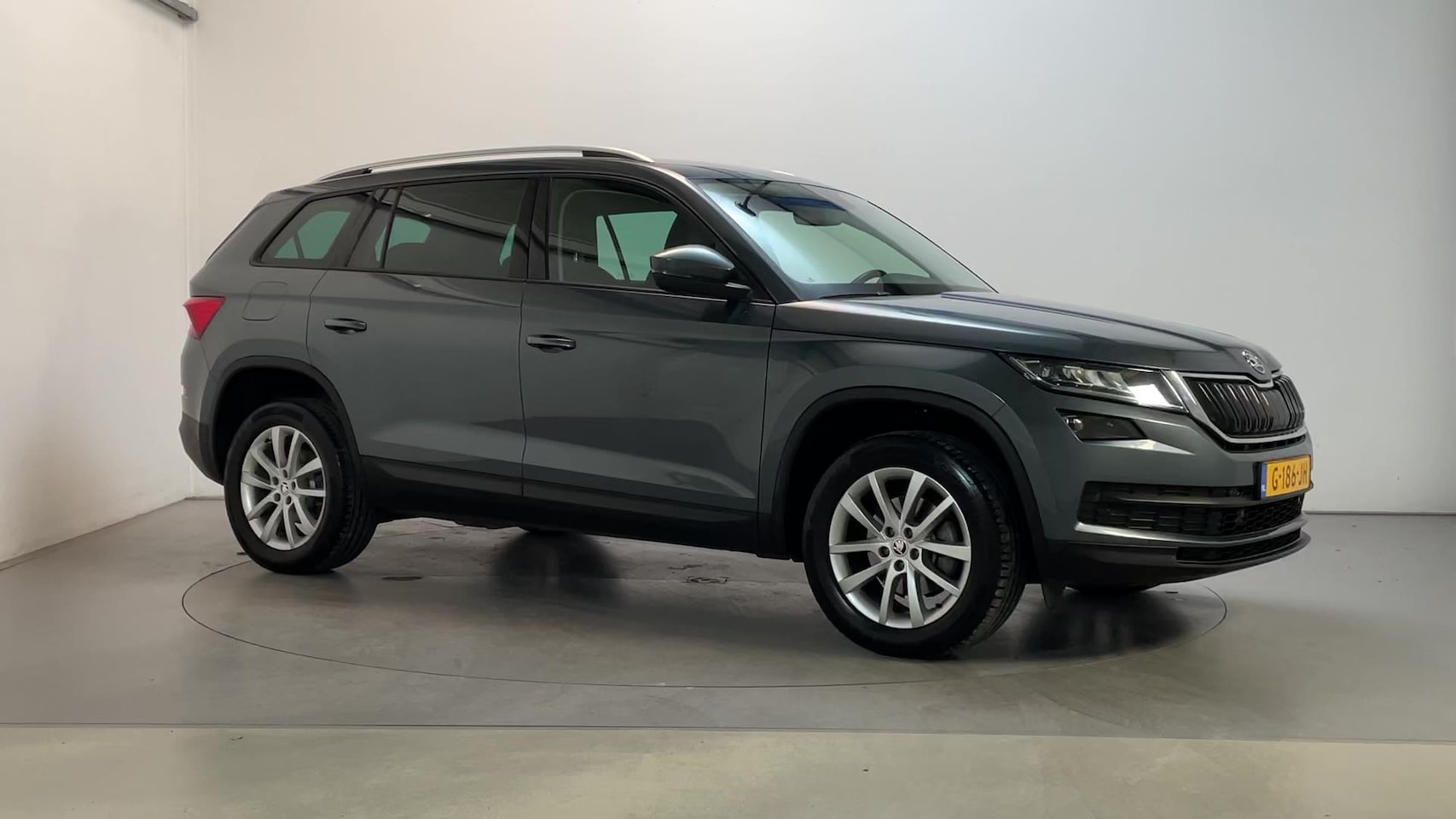 Skoda Kodiaq - 1.5 TSI 150pk DSG Business Edition 7p. Camera Navigatie Parkeersensoren DAB+ - AutoWereld.nl