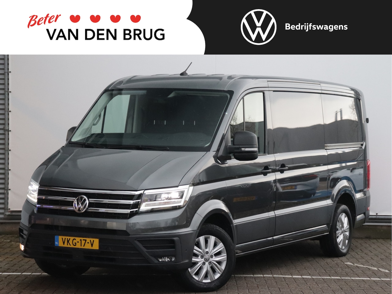 Volkswagen Crafter - 35 2.0 TDI L3H3 140pk Automaat | 2x schuifdeur | Camera | Bijrijdersbank | Adaptive cruise - AutoWereld.nl