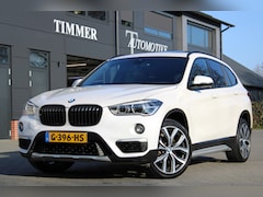 BMW X1 - 20i High Executive Dealer onderhouden - Nederlandse Panoramadak - Leder - Head up - Sports