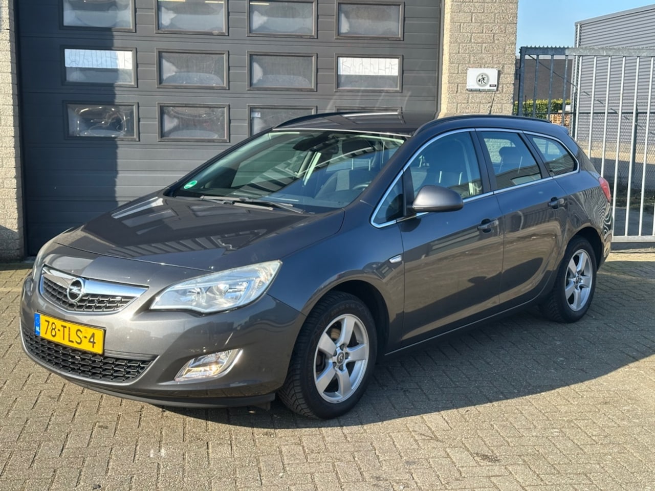 Opel Astra Sports Tourer - 1.4 Turbo Edition / koppaking gemaakt!! / Lees Advertentie - AutoWereld.nl