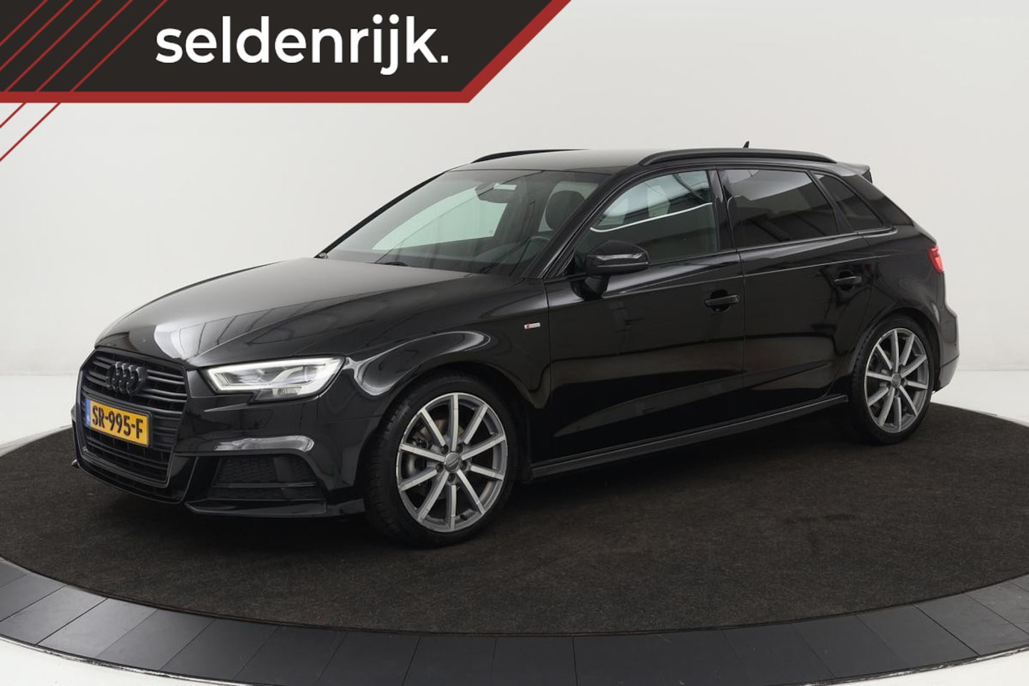 Audi A3 Sportback - 1.6 TDI Sport S Line Edition | Trekhaak | Full LED | Sportstoelen | Half leder | Navigatie - AutoWereld.nl