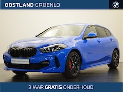 BMW 1-serie - 118i M Sport (incl. 3 jaar gratis onderhoud) / Sportstoelen / Adaptieve LED / Active Cruis