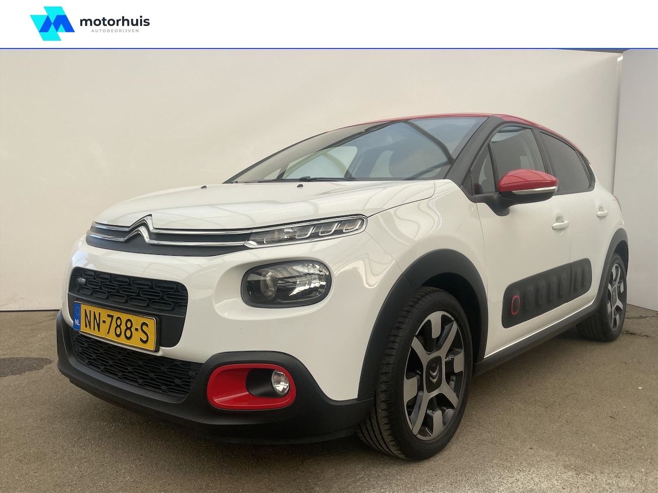 Citroën C3 - 1.2 82pk Shine Camera/Navi en Carplay - AutoWereld.nl