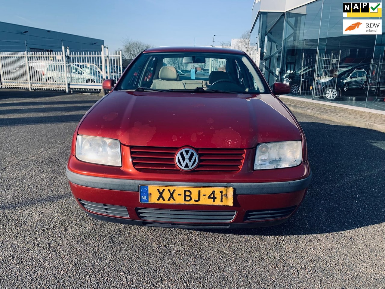 Volkswagen Bora - 1.6 Trendline 1.6 Trendline, NAP, APK - AutoWereld.nl