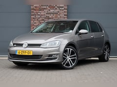 Volkswagen Golf - 1.4 TSI Highline Aut7 | Keyless Go | Apple Carplay | Bi-Xenon Adaptief | Stoelverwarming |