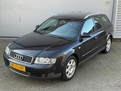 Audi A4 Avant - 2.0 FSI l climate, trekhaak, nwe APK l