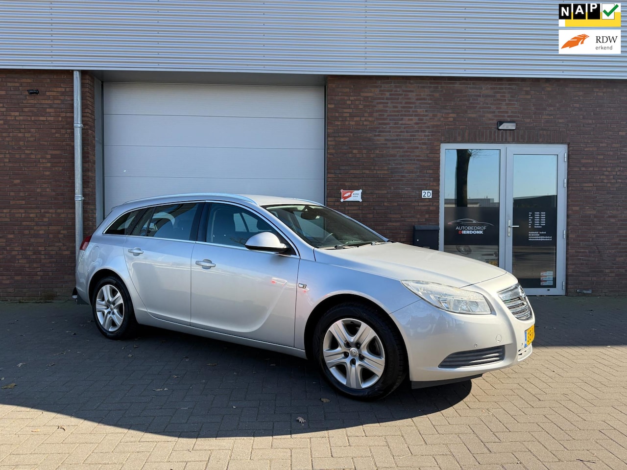 Opel Insignia Sports Tourer - 1.6 T Edition|AIRCO|NIEUWE APK|NAVI - AutoWereld.nl