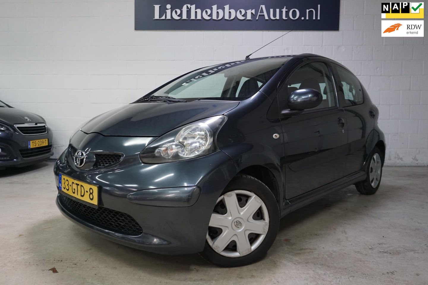 Toyota Aygo - 1.0-12V + / Automaat / 1e eigenaar / - AutoWereld.nl