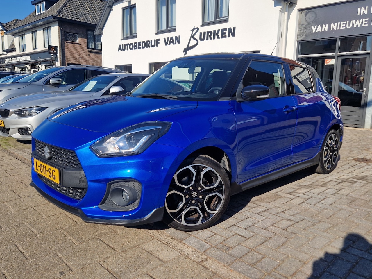 Suzuki Swift - 1.4 Sport Smart Hybrid 1.4 Sport Smart Hybrid,Apple Carplay,Android,Navigatie,Stoelverwarming - AutoWereld.nl