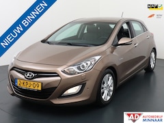 Hyundai i30 - 1.6 GDI i-Catcher leder bekleding