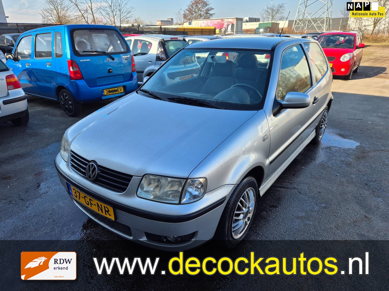 Volkswagen Polo - 1.4-16V Comfortline 1.4-16V Comfortline - AutoWereld.nl