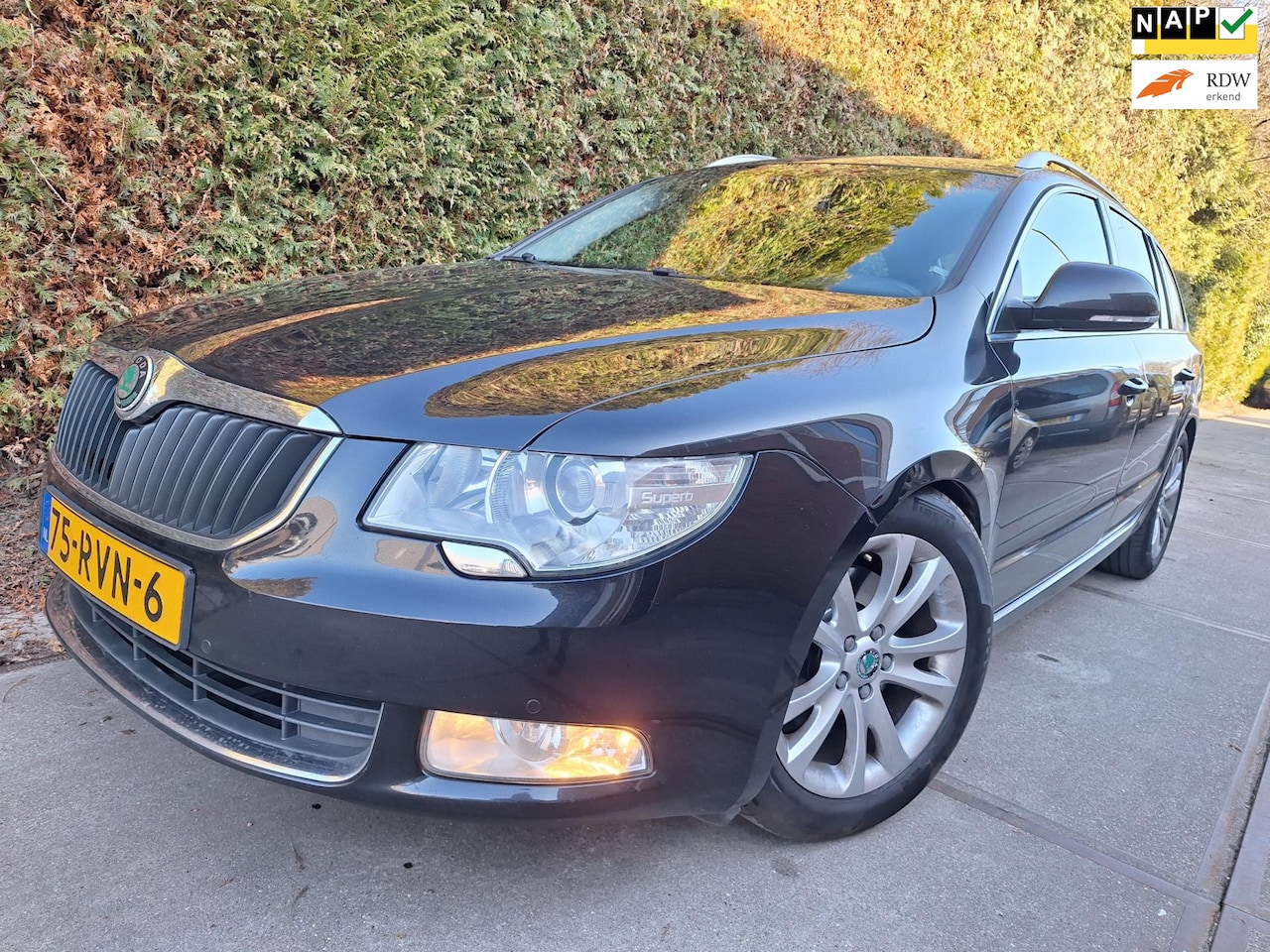 Skoda Superb Combi - 1.8 TSI Ambition Business Line 1.8 TSI Ambition Business Line - AutoWereld.nl