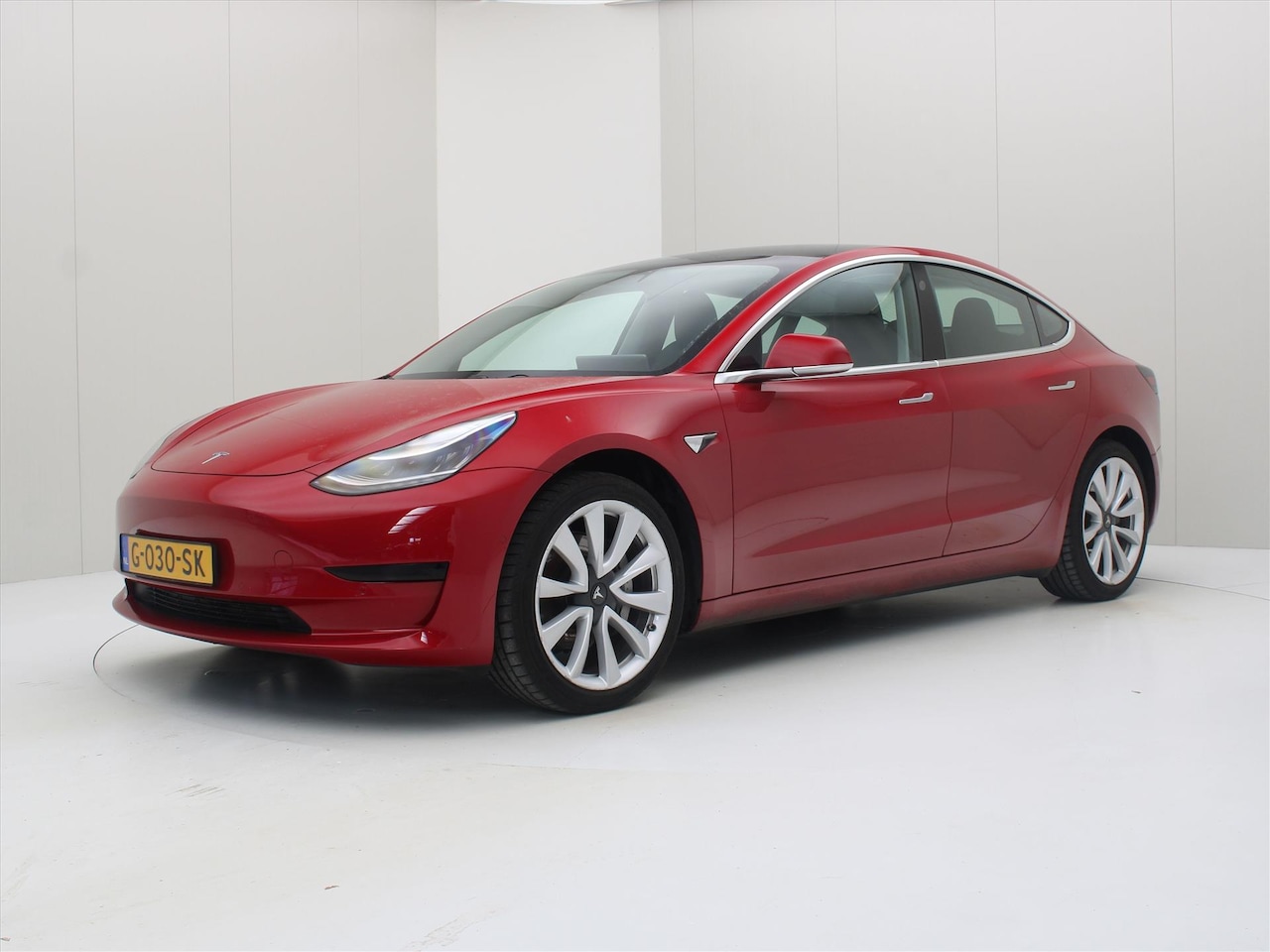 Tesla Model 3 - Standard RWD Plus [ FSD+19+LEDER+CAMERA+PDC+LED ] - AutoWereld.nl