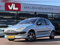 Peugeot 206 - 1.1 XN | Airco | Trekhaak | Radio CD