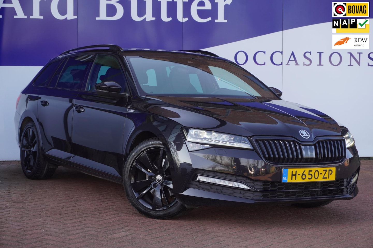 Skoda Superb Combi - 1.5 TSI ACT Sportline Business / MatrixLED / Vitrual / Leder / Canton-Audio / Adaptive-Cru - AutoWereld.nl