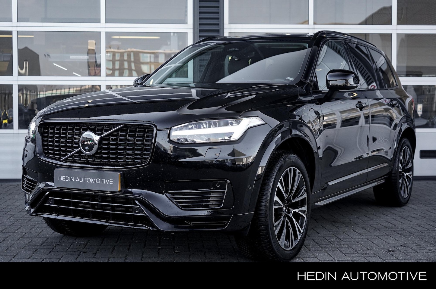 Volvo XC90 - 2.0 T8 Recharge AWD Ultimate Dark | 360 Camera | Getint Glas | Luchtvering | Head-Up Displ - AutoWereld.nl