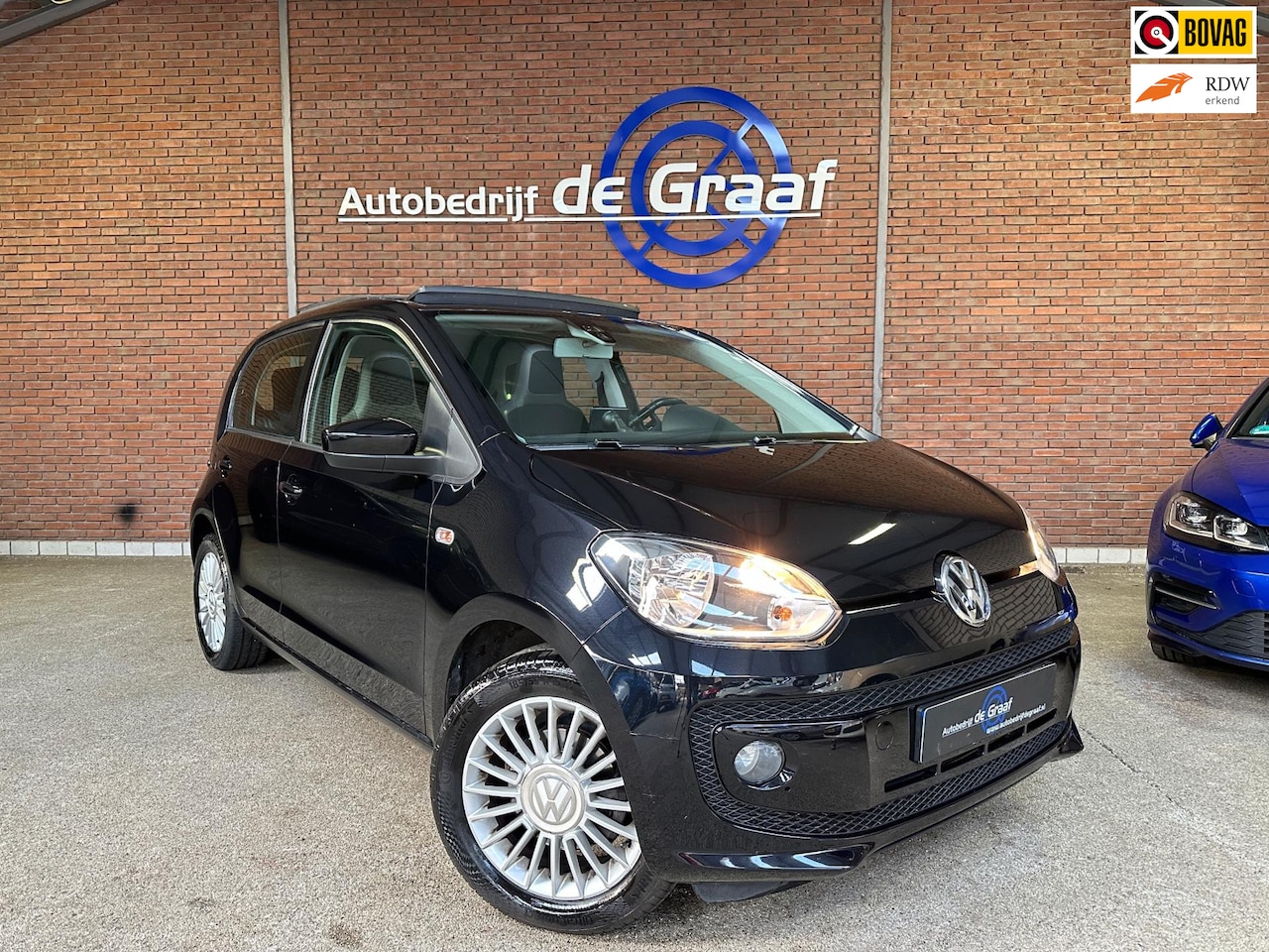 Volkswagen Up! - 1.0 High|AUTOMAAT/PANO/CRUISE/PDC/NAVI/BT KM 51315 - AutoWereld.nl