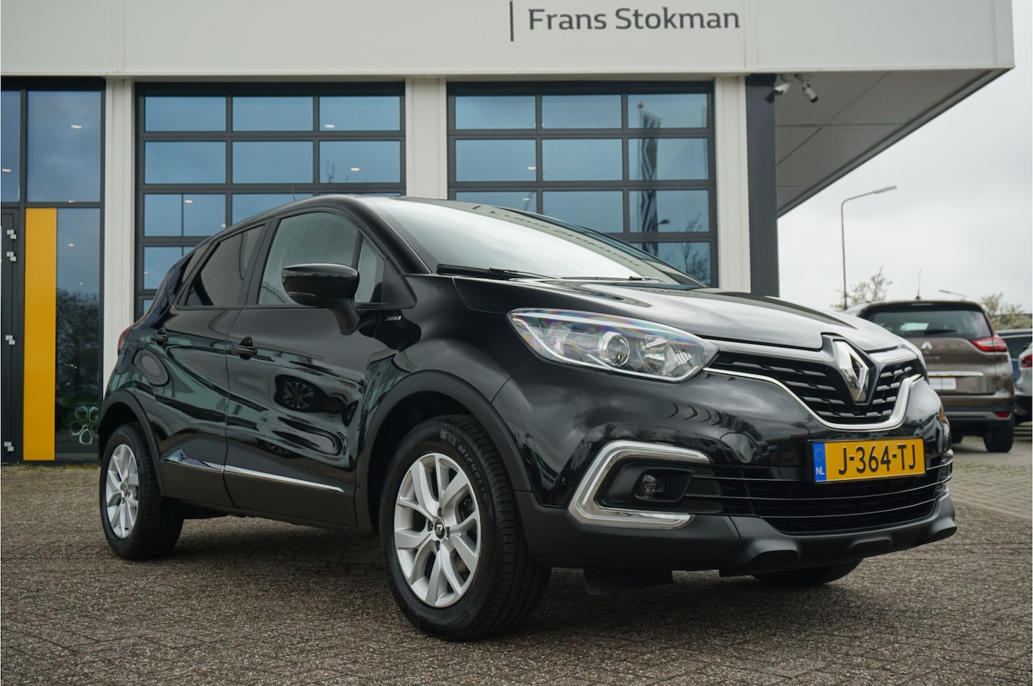 Renault Captur - TCE 90 Limited - AutoWereld.nl