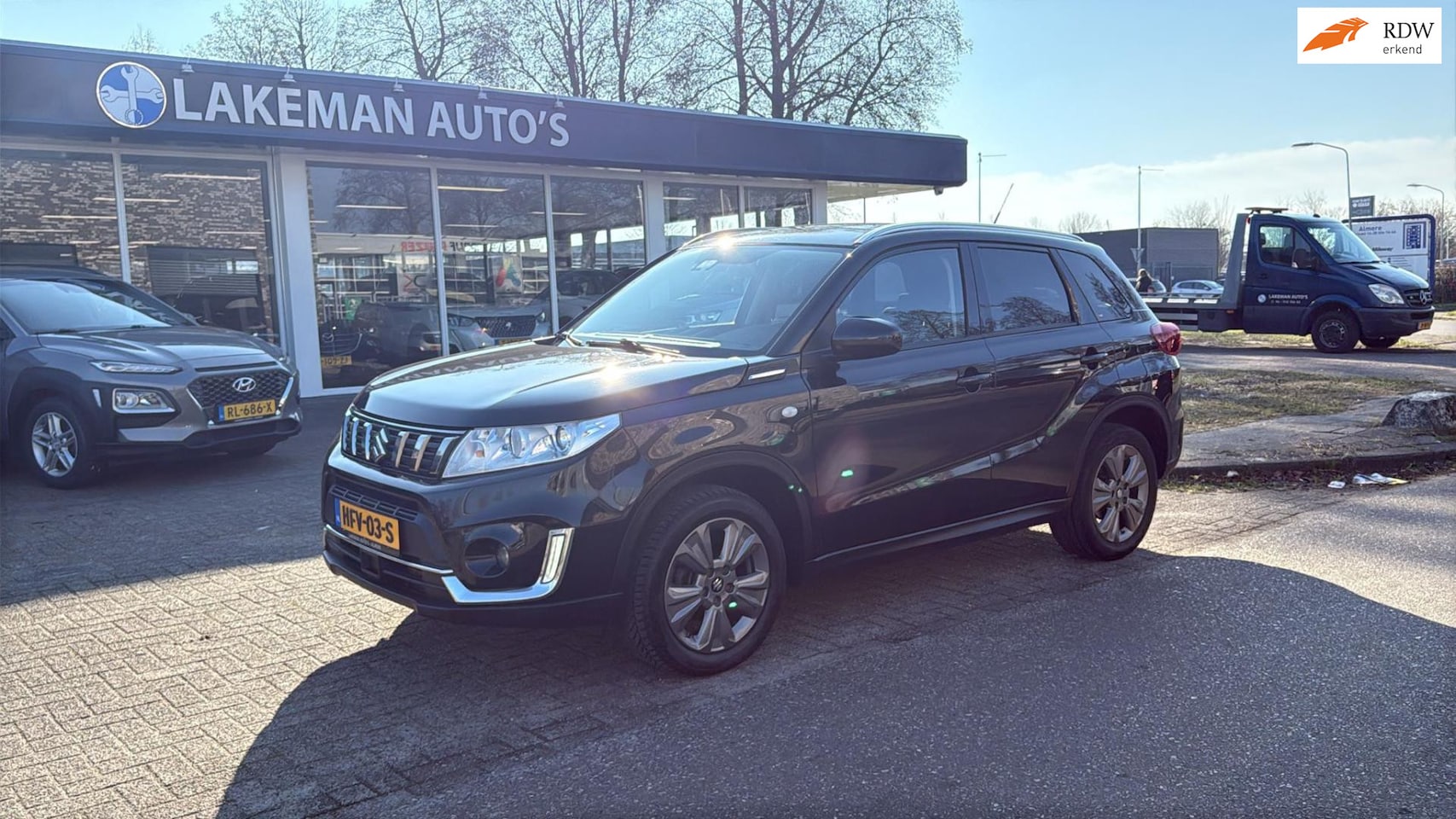 Suzuki Vitara - 1.0 Boosterjet AllGrip Select Blackline Navi Camera Huurkoop Inruil APK Garantie - AutoWereld.nl