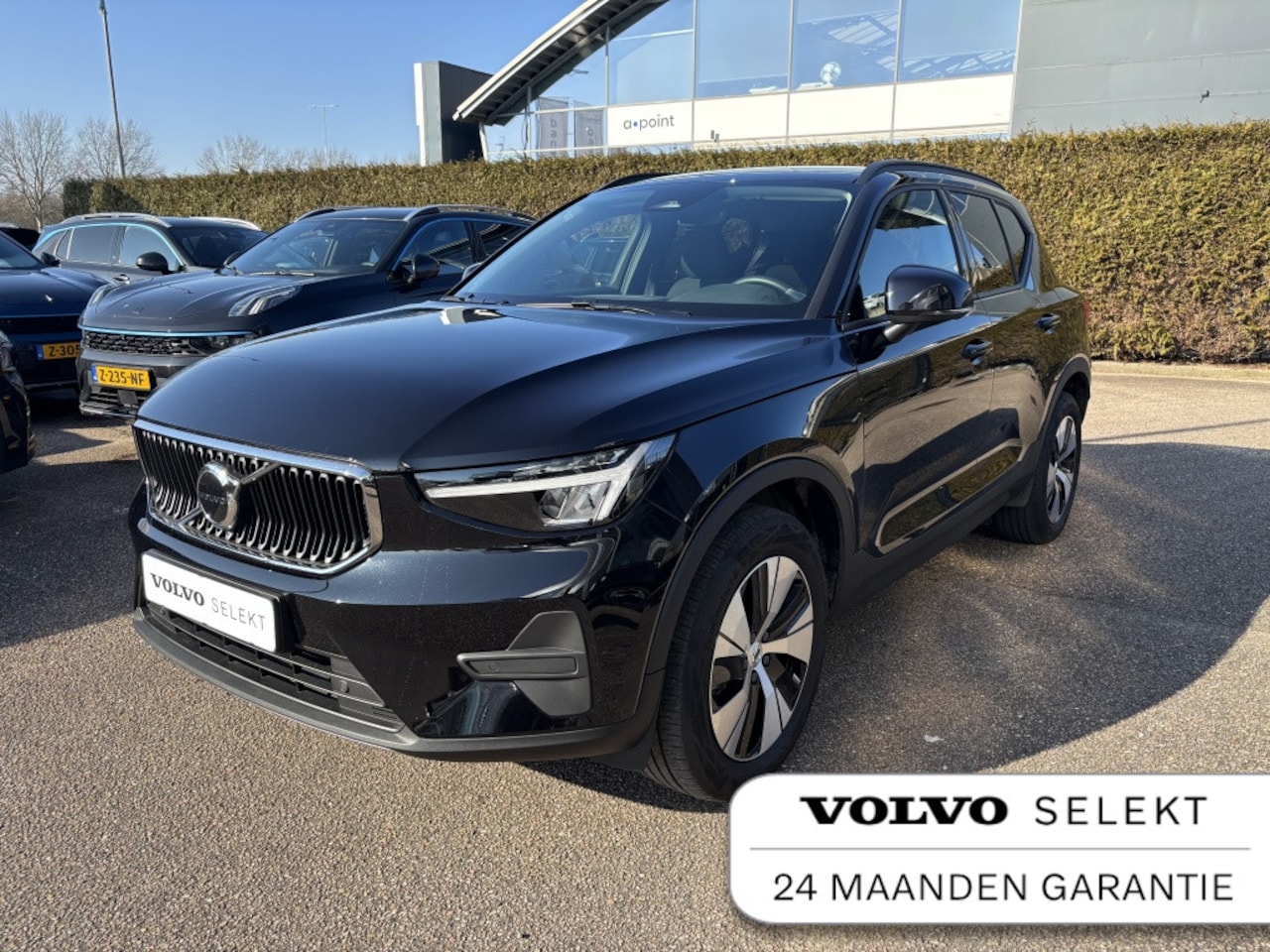 Volvo XC40 - 2.0 B3 Mild Hybrid Essential Park Assist voor Automaat - AutoWereld.nl