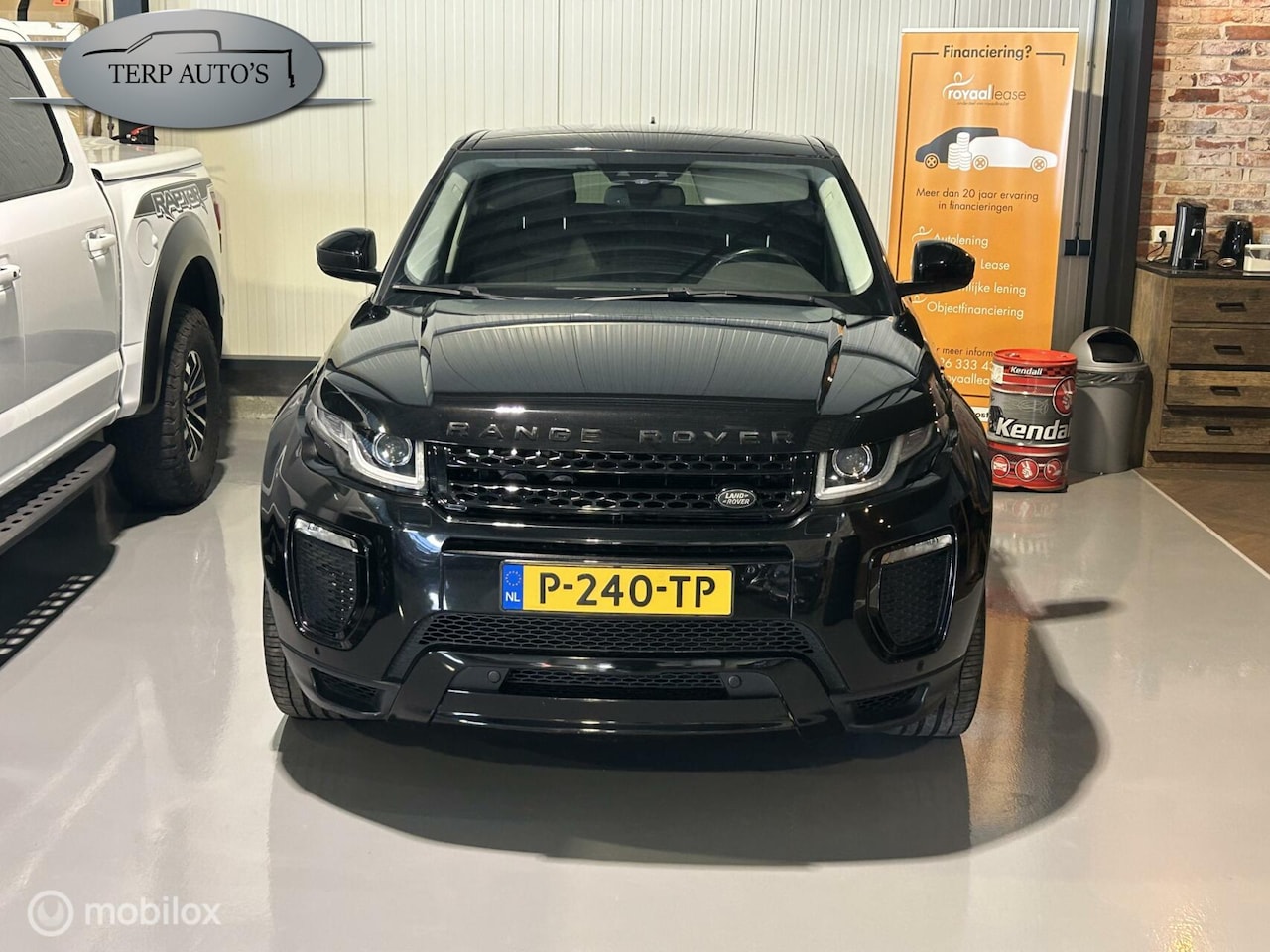 Land Rover Range Rover Evoque - 2.0 TD4 180pk Nieuwe motor! - AutoWereld.nl