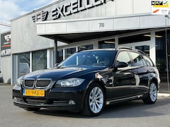 BMW 3-serie Touring - 320d Business Line Automaat