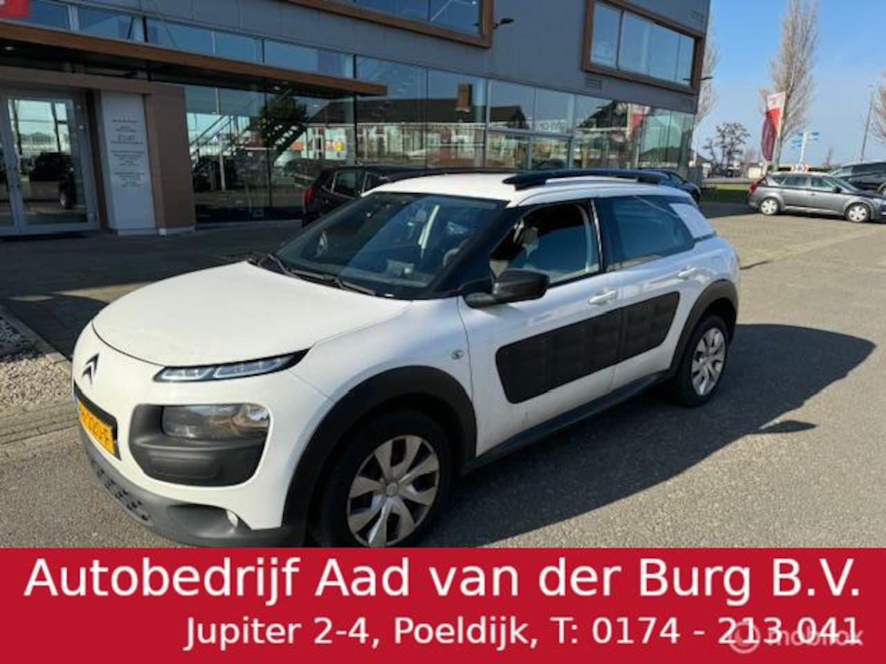 Citroën C4 Cactus - 1.2 PureTech Business Hoge instap , Navigatie , Parkeerhulp achter , Lectr ramen , Central - AutoWereld.nl