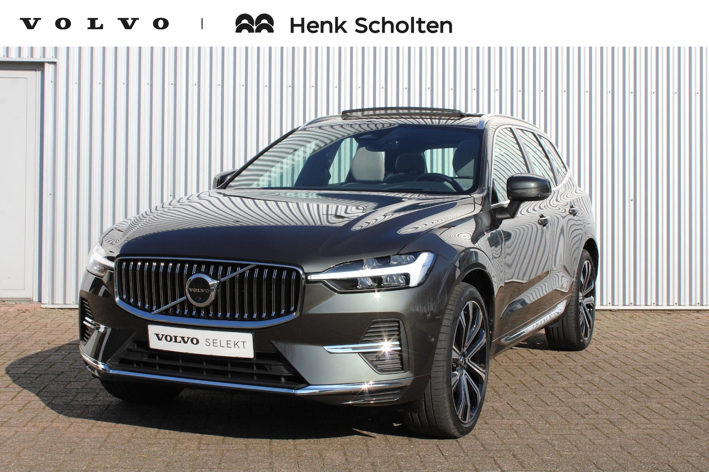 Volvo XC60 - 2.0 T6 Plug-in hybrid AWD Inscription, 360" rondom zicht camera, Panoramadak, Luchtvering, - AutoWereld.nl