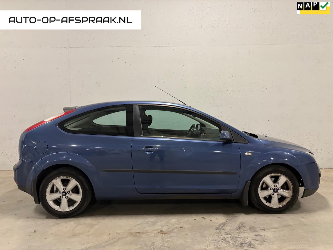 Ford Focus - 1.6-16V First Edition Airco APK NAP - AutoWereld.nl