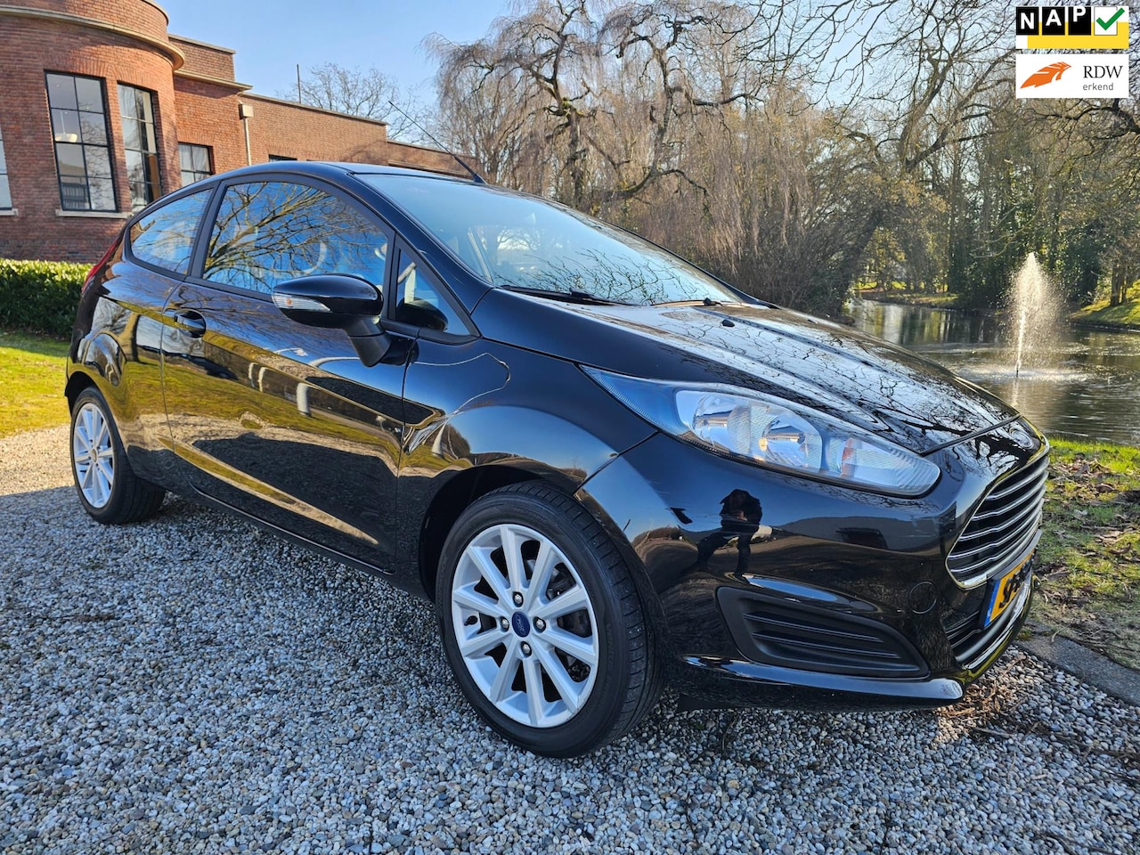 Ford Fiesta - 1.0 EcoBoost Titanium AIRCO *apk:02-2026* - AutoWereld.nl