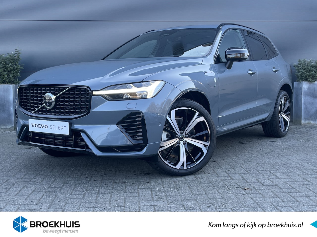 Volvo XC60 - 2.0 Recharge T6 AWD Ultimate Dark | Luchtvering | Bowers&Wilkins | 360 Camera | HUD | Trek - AutoWereld.nl