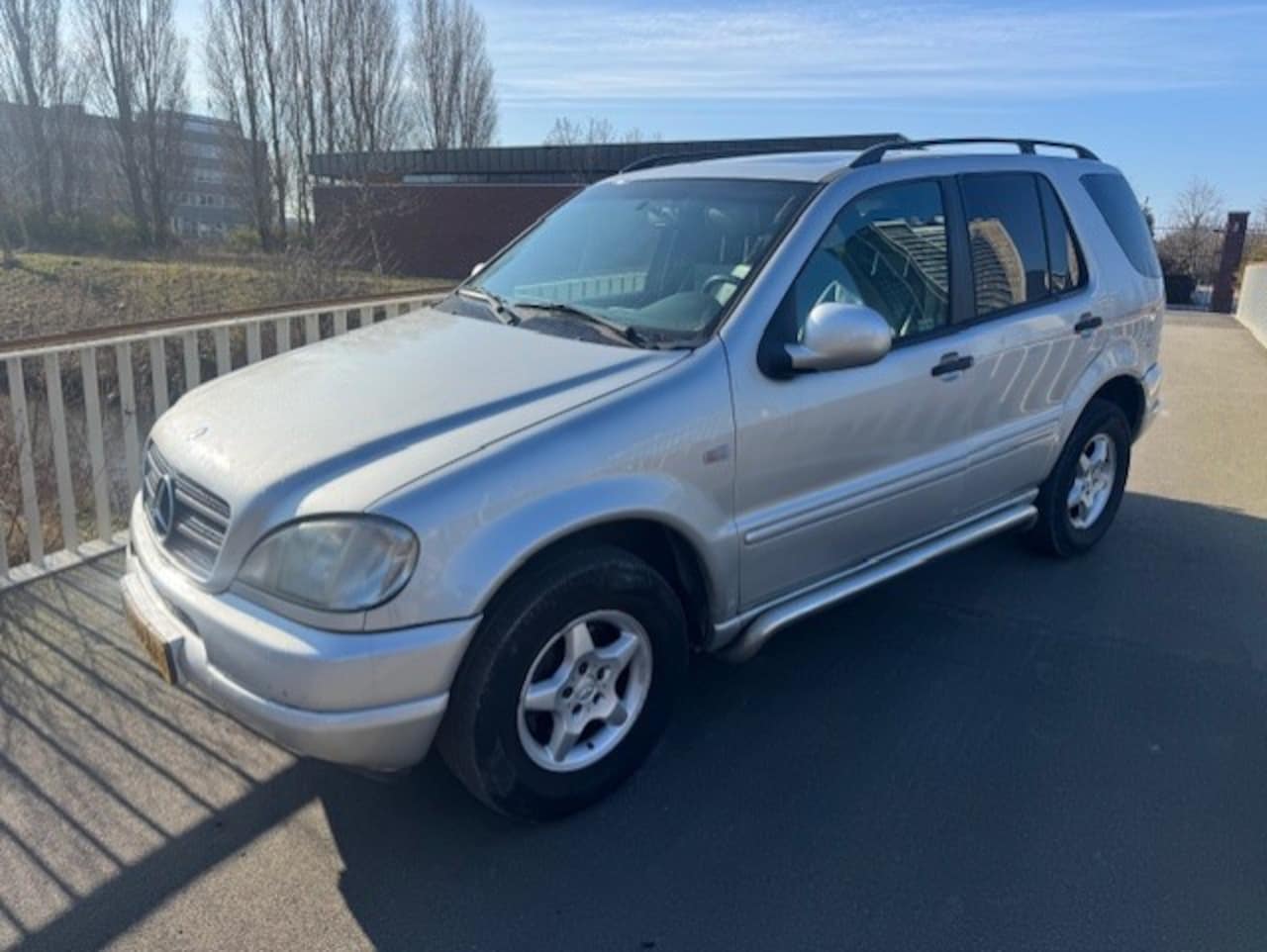 Mercedes-Benz M-klasse - ML 320 ML 320 - AutoWereld.nl